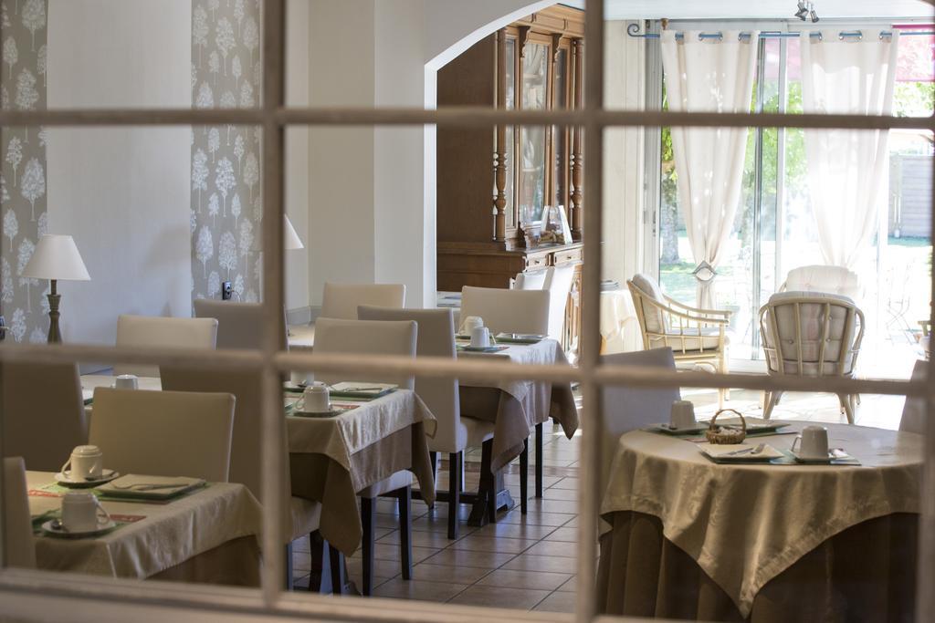 Auberge De La Terrasse Villersexel المظهر الخارجي الصورة